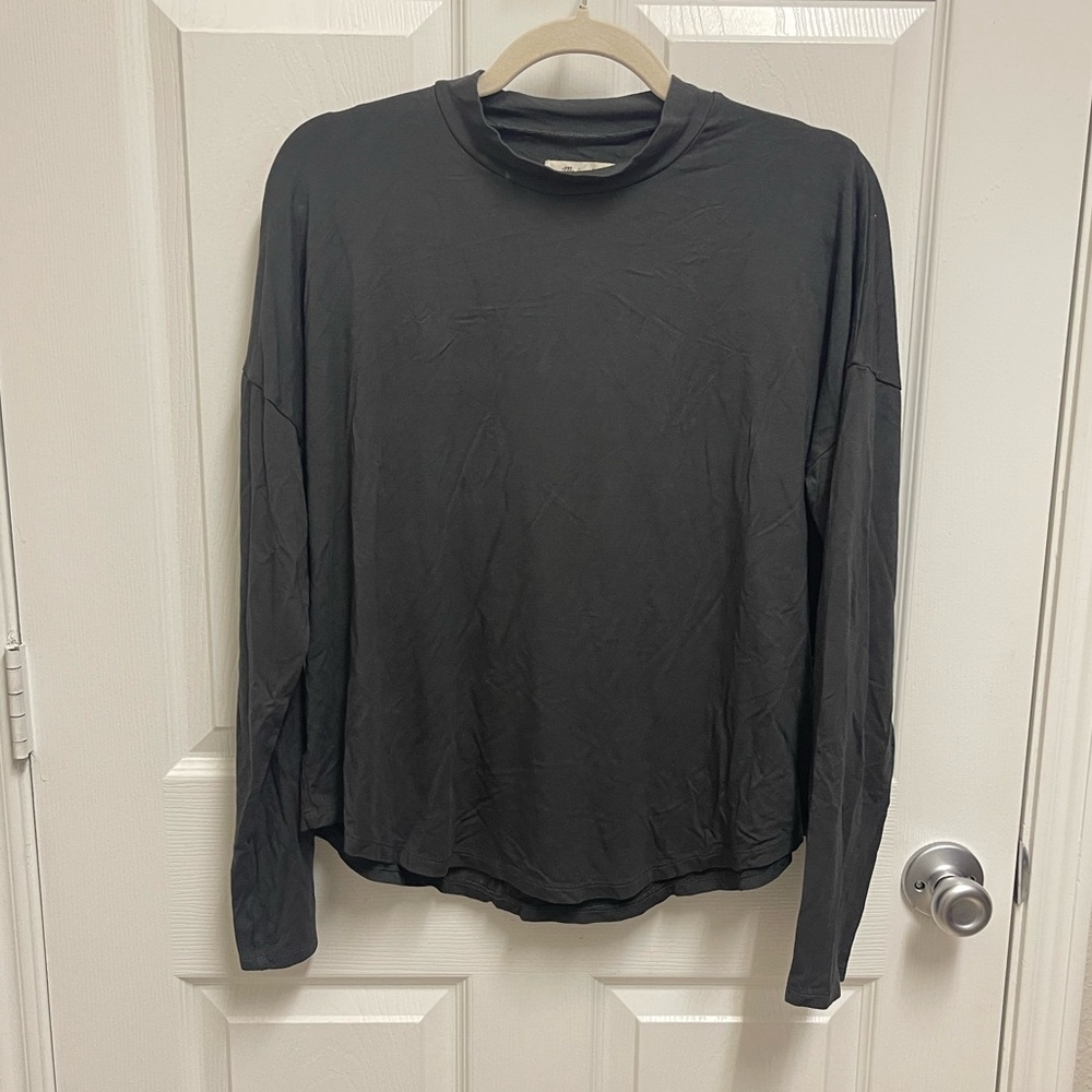 Madewell Basic Black Top - image 1
